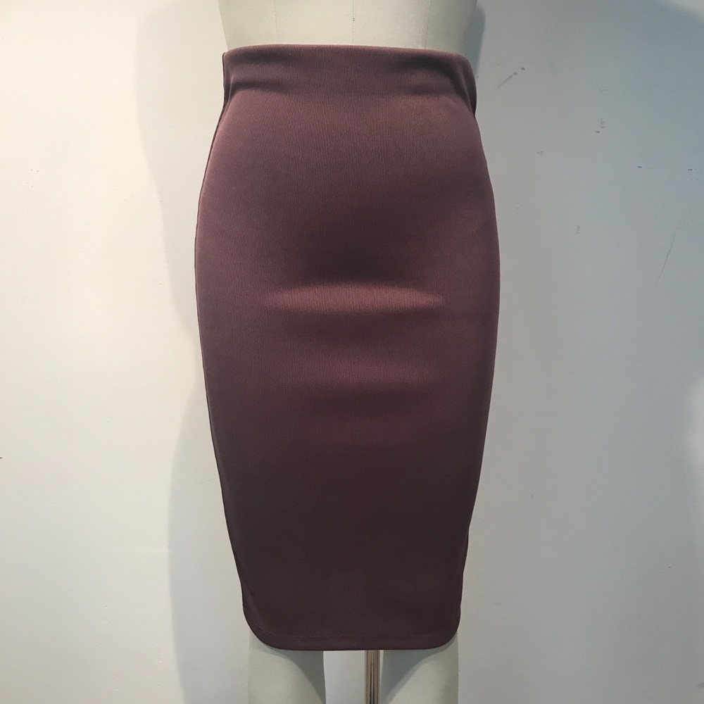 Pencil skirt